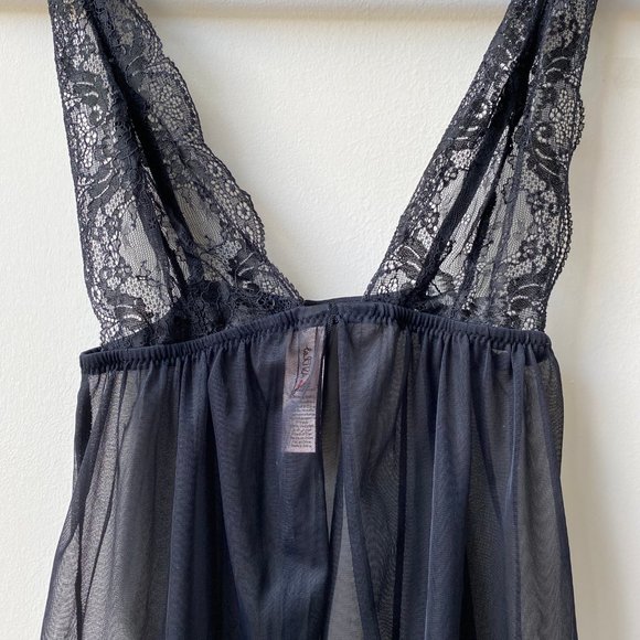 LA SENZA - SHEER LACE AND MESH LINGERIE TOP - Picture 2 of 6